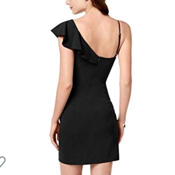 One Shoulder body con dress - Picture 2 of 12